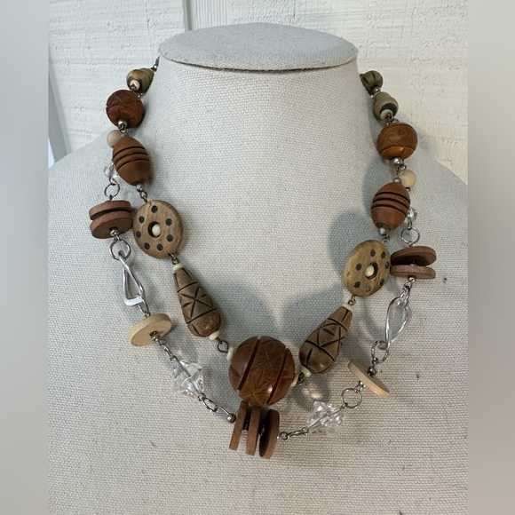 Seven boho casual neutral style necklaces - Picture 3 of 7